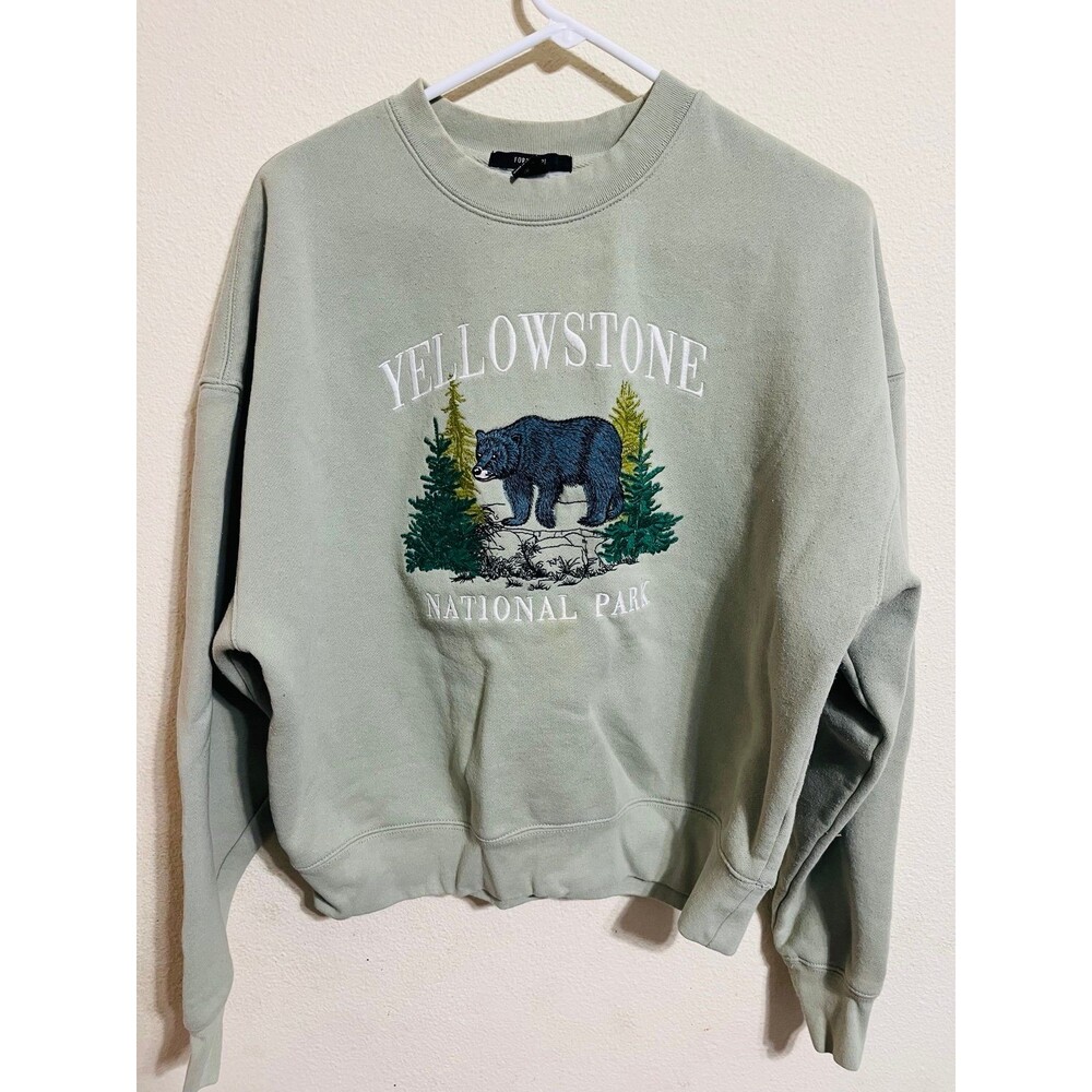 Forever 21 Yellowstone National Park Bear Small Sweatshirt Sage Green Women’s